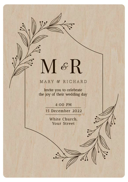 Wedding invitation made of wood 2